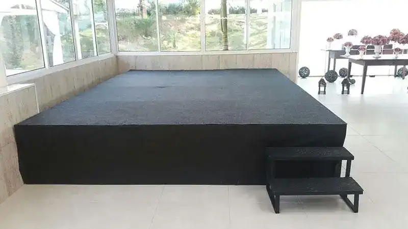Aluguer de Palcos para Eventos: Estrados, Passarelas e Palcos para Espetáculos